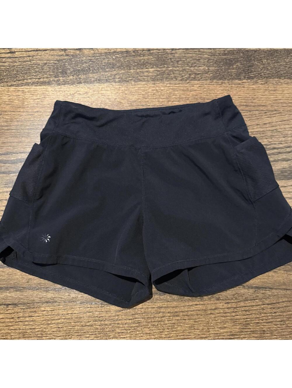 Athleta Girl Record Breaker 3" Black Shorts Size Medium 7/8